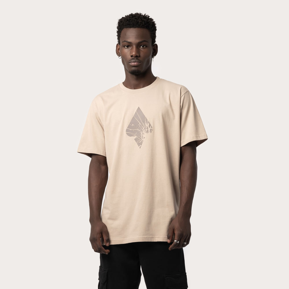 Camiseta Regular MCD Espada Quebrada