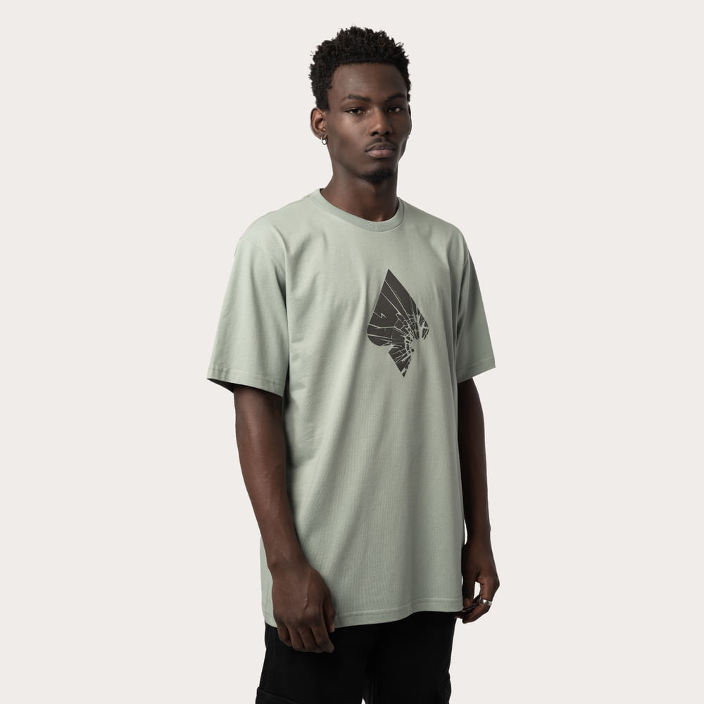 Camiseta Regular MCD Espada Quebrada