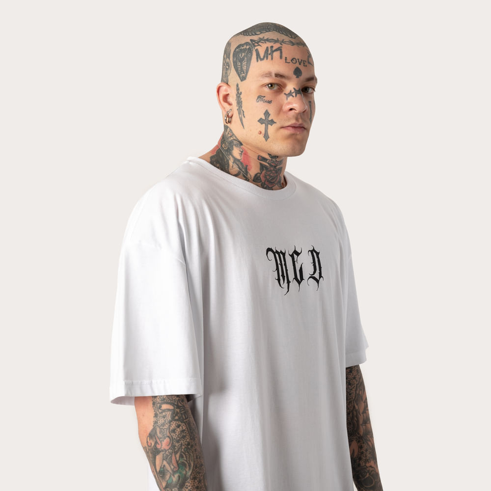 Camiseta Oversized MCD Gothic