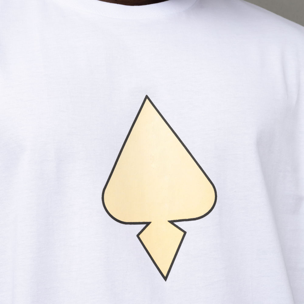Camiseta Regular MCD Espada Iluminada