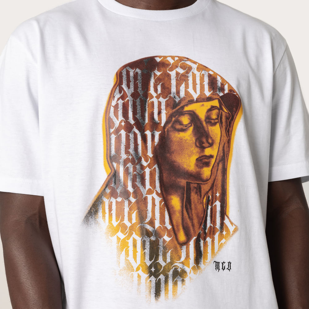 Camiseta Regular MCD Santa Core