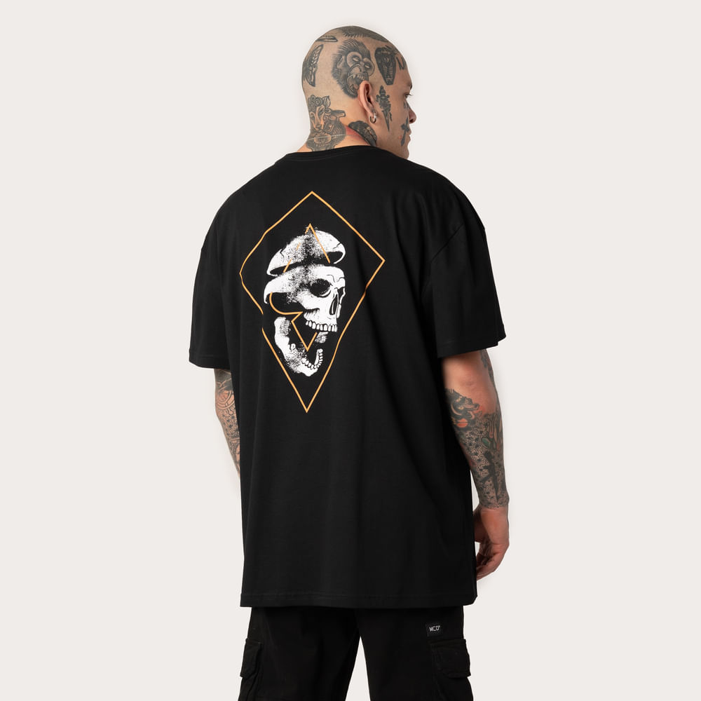 Camiseta Oversized MCD Pipa Crânio