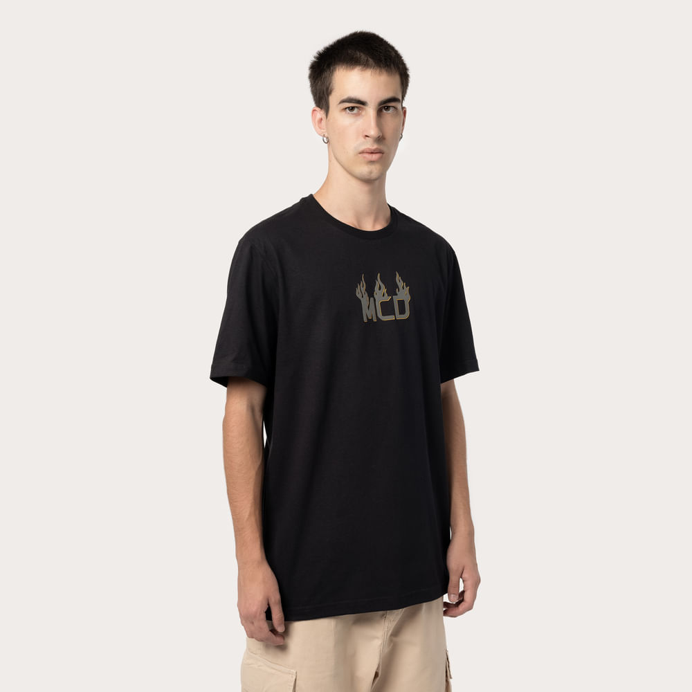 Camiseta Regular MCD Fogo