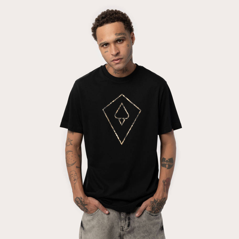 Camiseta Regular MCD Pipa Espada Desgaste