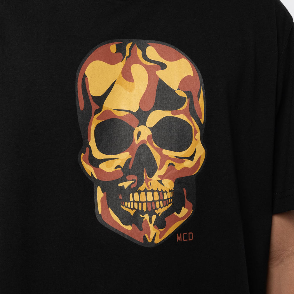 Camiseta Regular MCD Caveira Camuflado