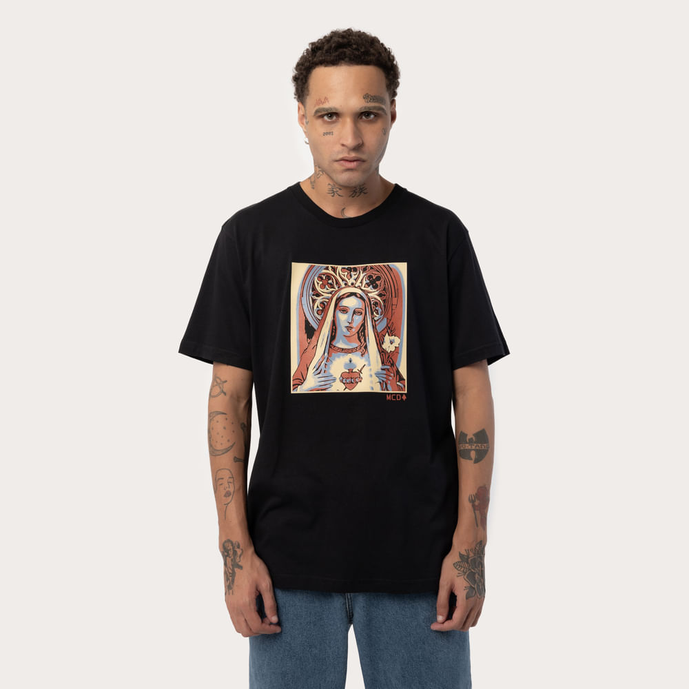Camiseta Regular MCD Santa