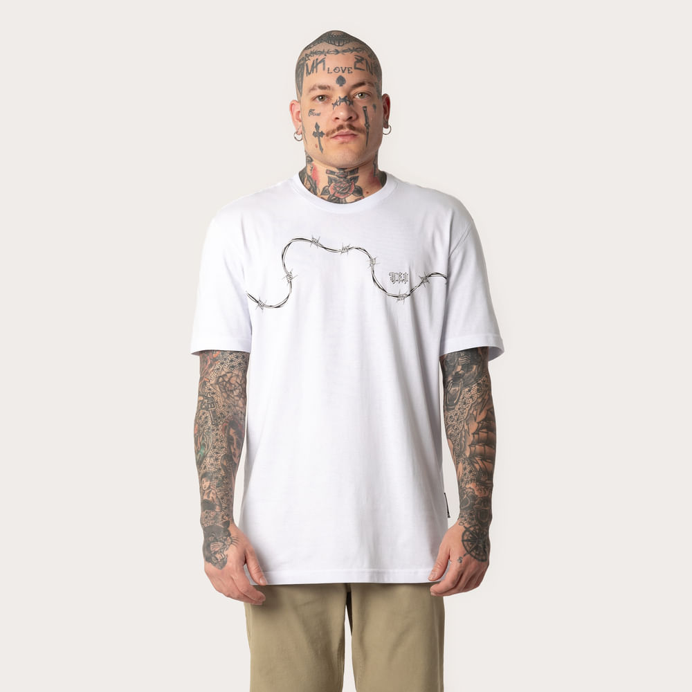 Camiseta Regular MCD Arame Farpado