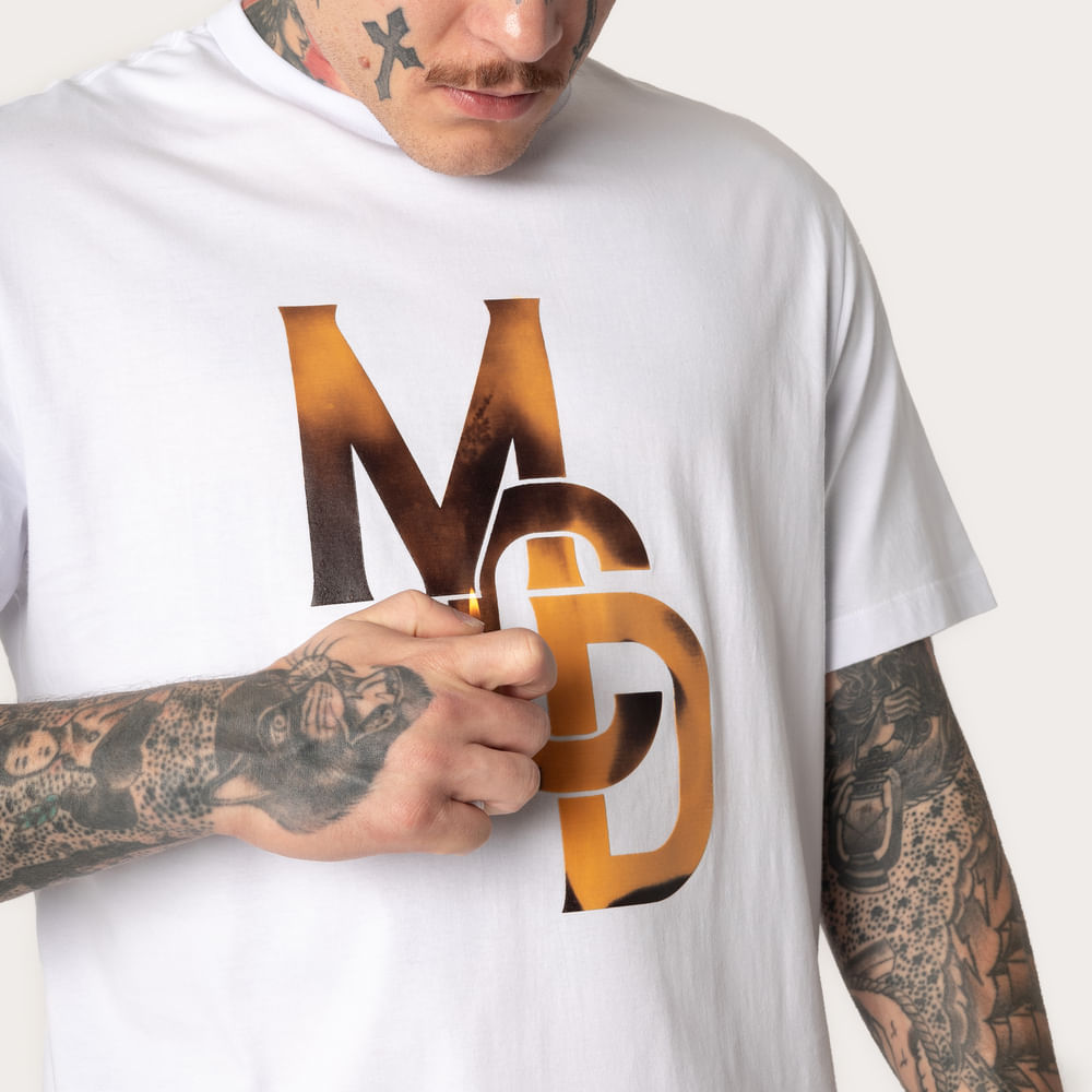 Camiseta Regular MCD Entrelaçado