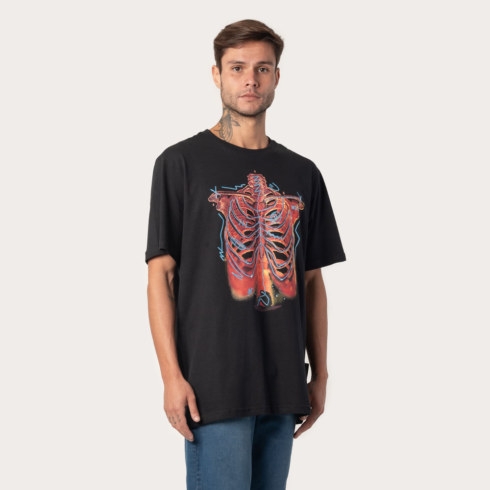 Camiseta Regular MCD Esqueleto Raio X