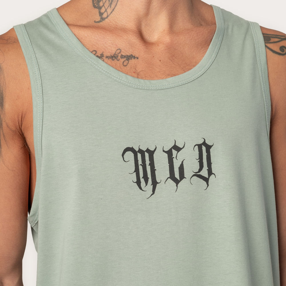Regata Básica MCD Gothic