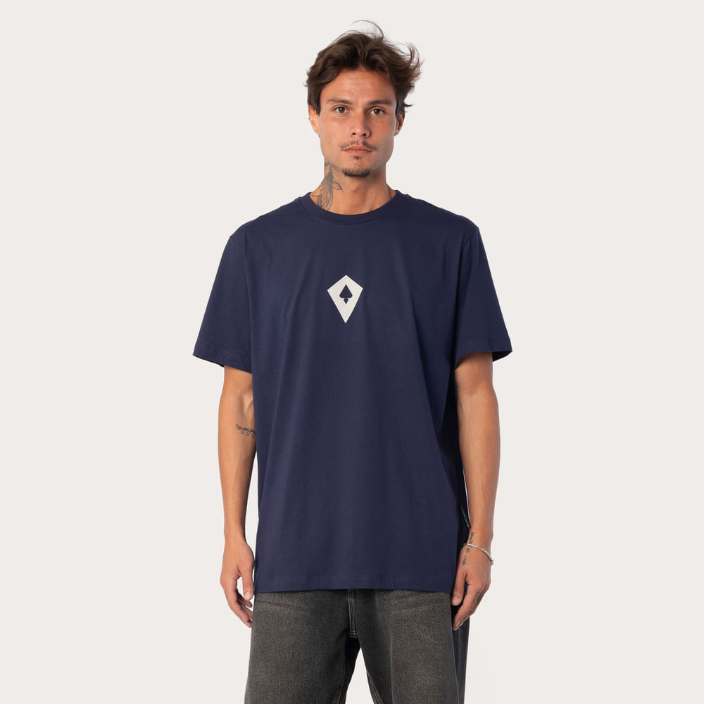 Camiseta Regular MCD Classic Pipa