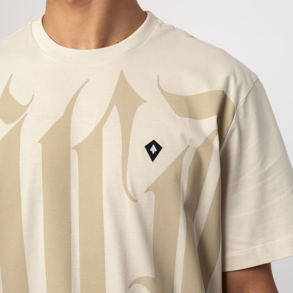 Camiseta Regular MCD Caligrafitti