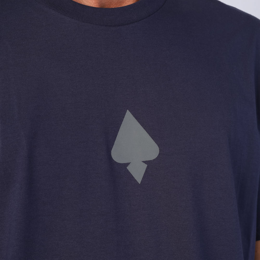 Camiseta Regular MCD Asas De Morcego