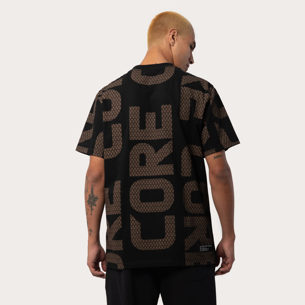 Camiseta Especial MCD Logomania