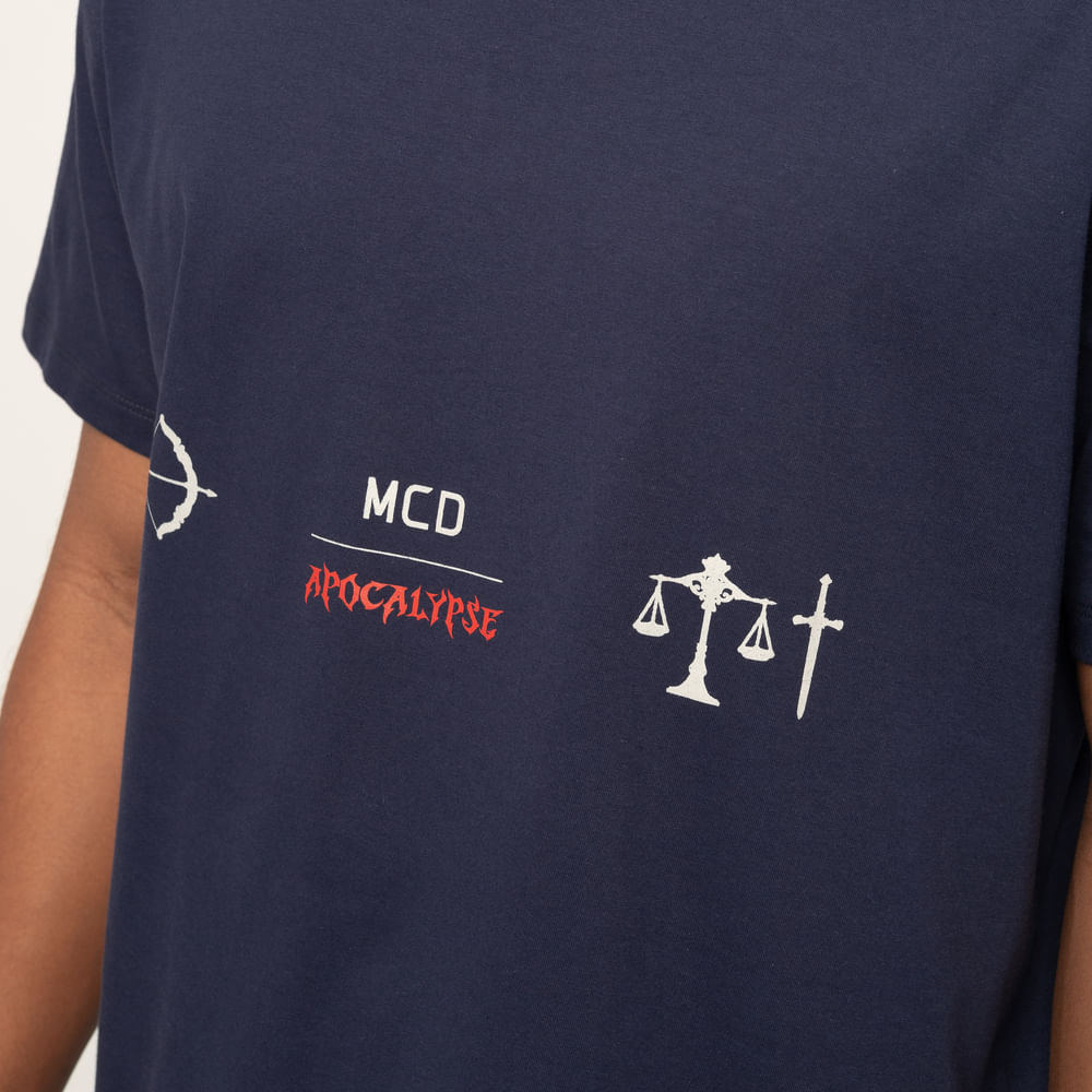 Camiseta Regular MCD Apocalipse