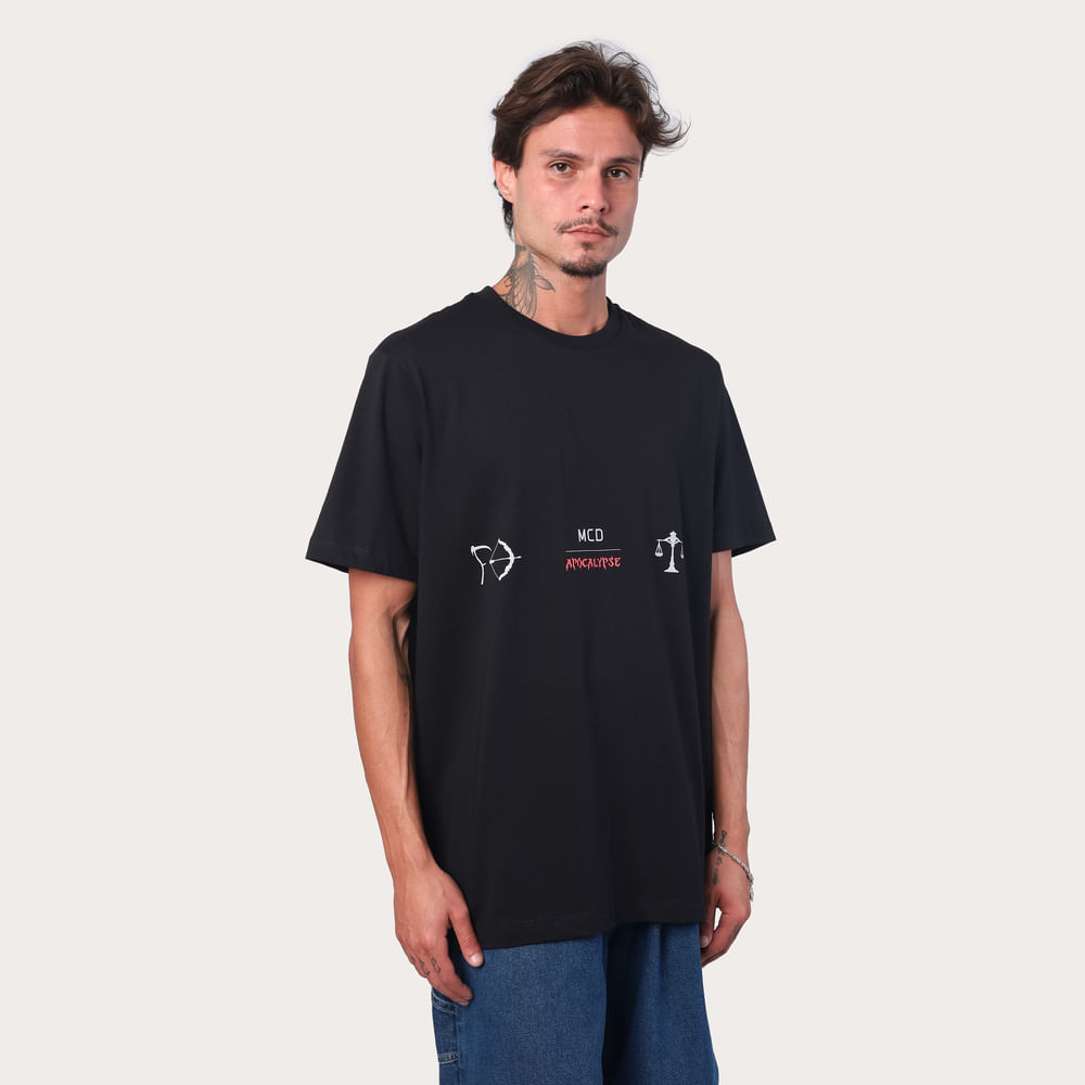 Camiseta Regular MCD Apocalipse