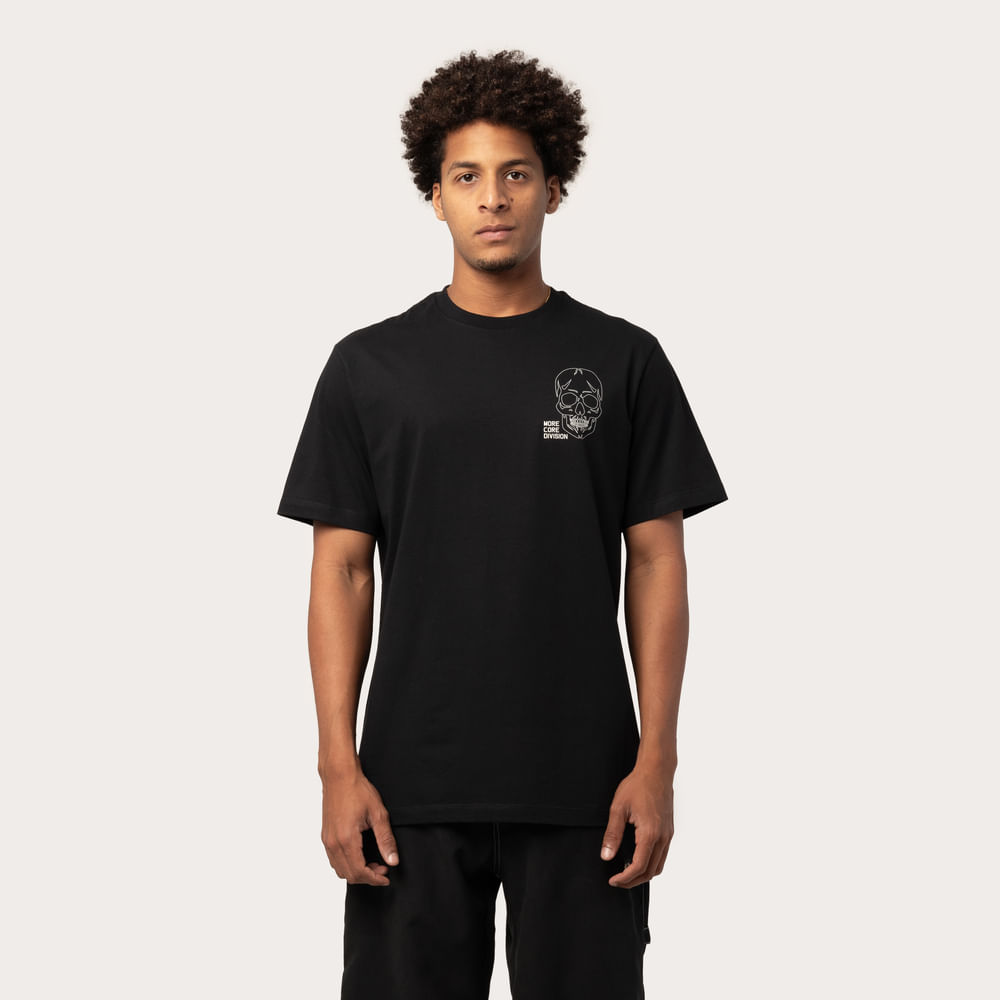 Camiseta Regular MCD Caveira More Core