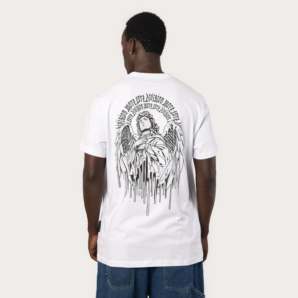Camiseta Regular MCD Anjo Derretendo
