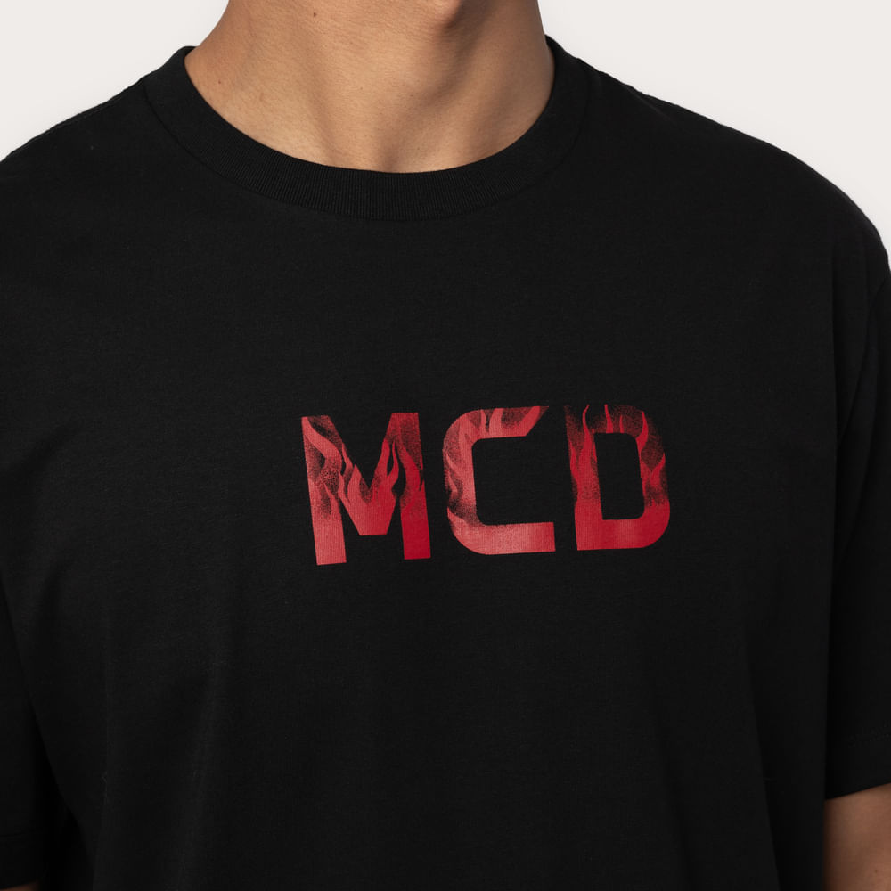 Camiseta Regular MCD Fogo