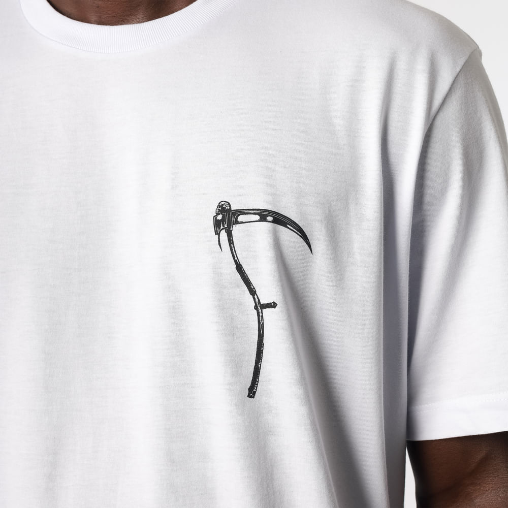 Camiseta Regular MCD Cavaleiro Morte Foice