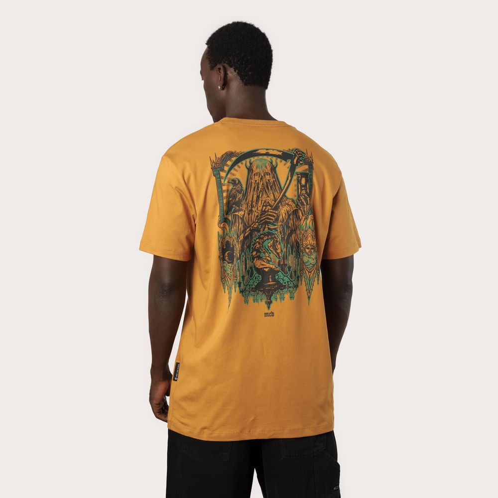 Camiseta Regular MCD Cavaleiro Morte Foice