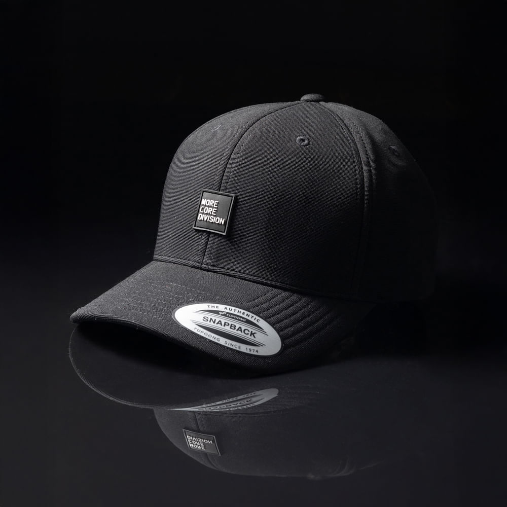 Boné Snapback Flexfit More Core MCD