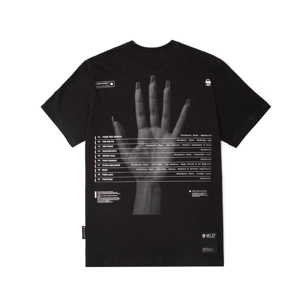 Camiseta Stefanie X MCD - Fugir Não Adianta
