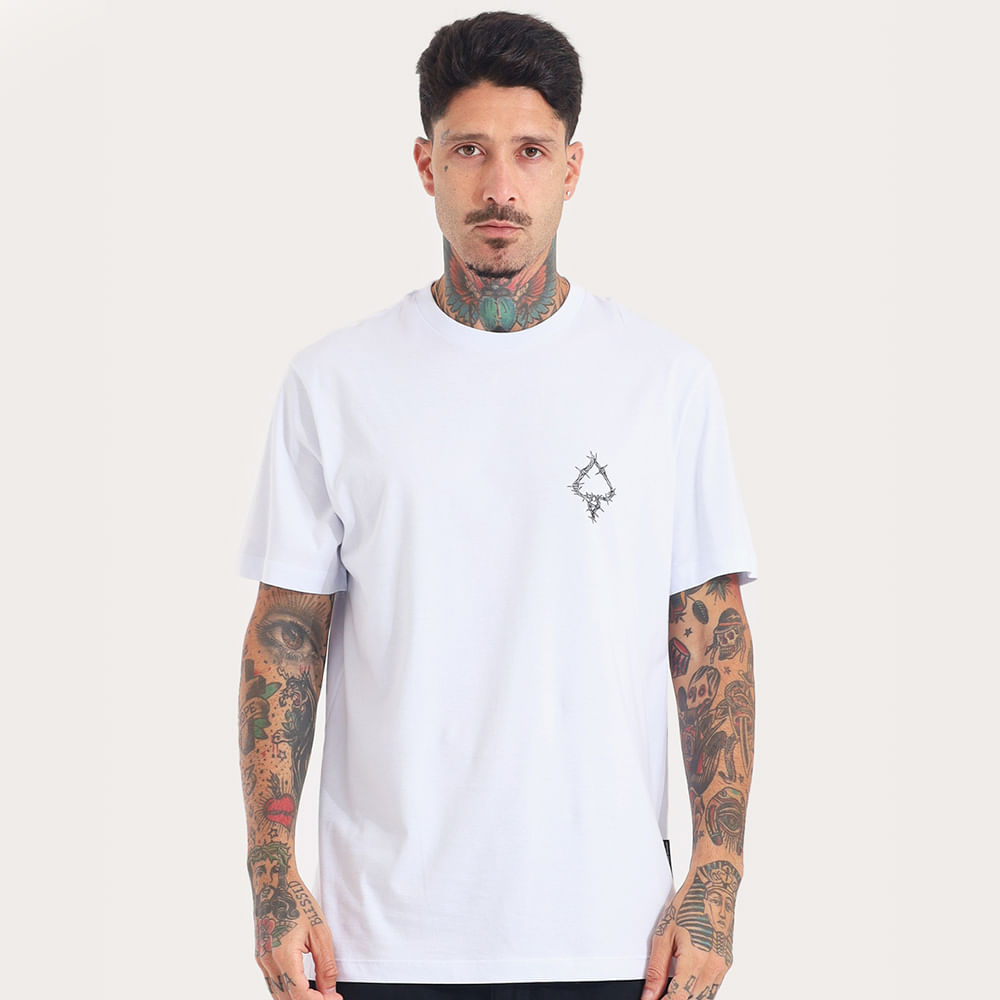Camiseta Regular MCD Espada Arame Farpado