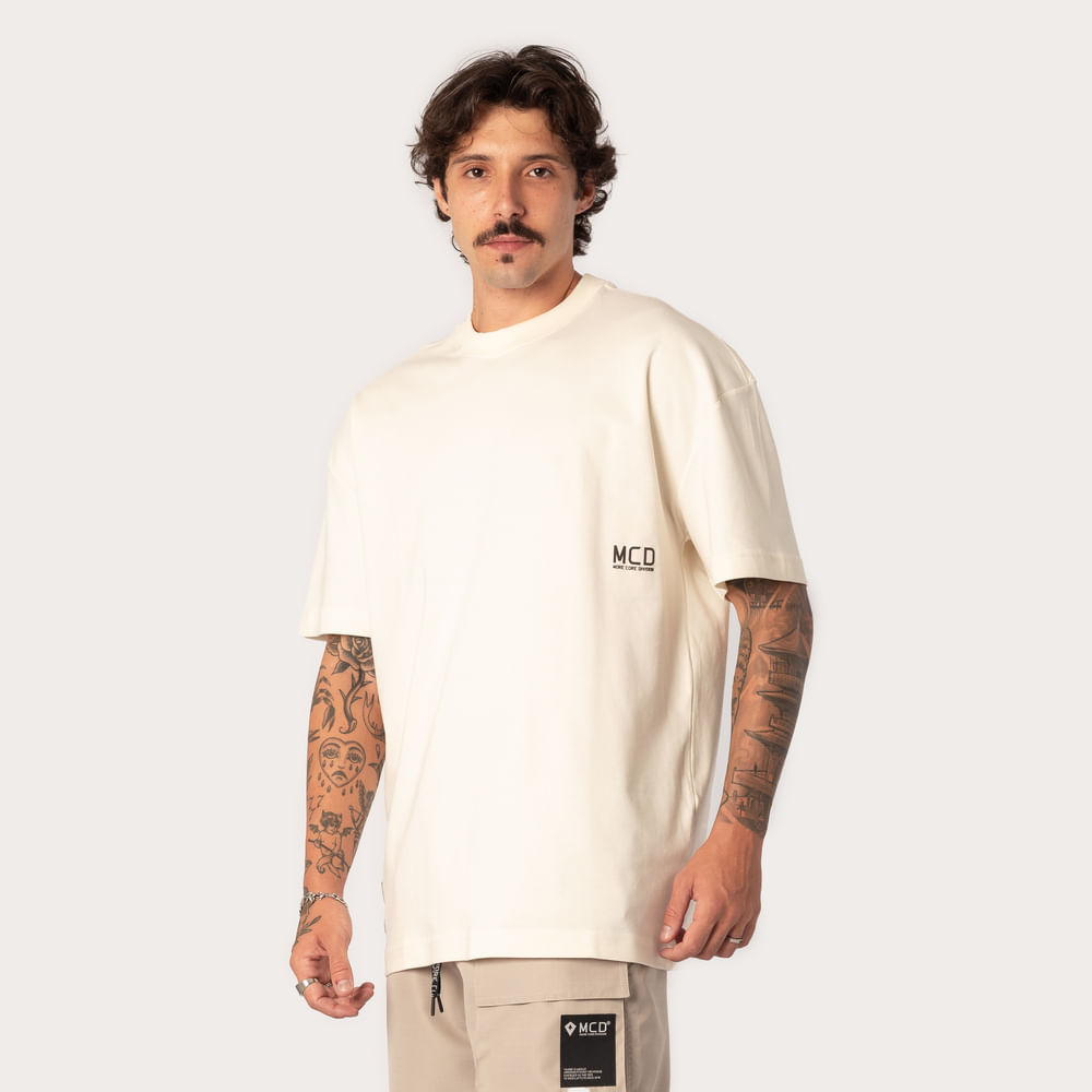 Camiseta Box Fit MCD Core