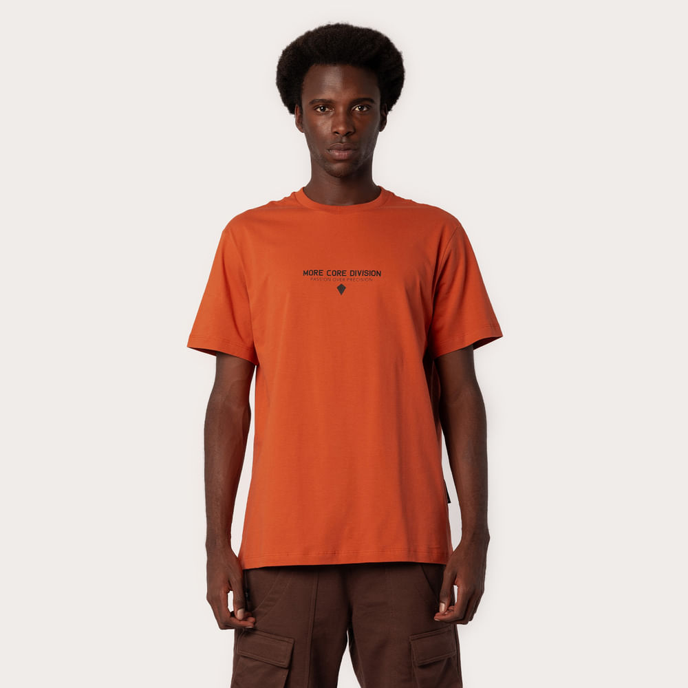 Camiseta Regular MCD Passion Over Precision