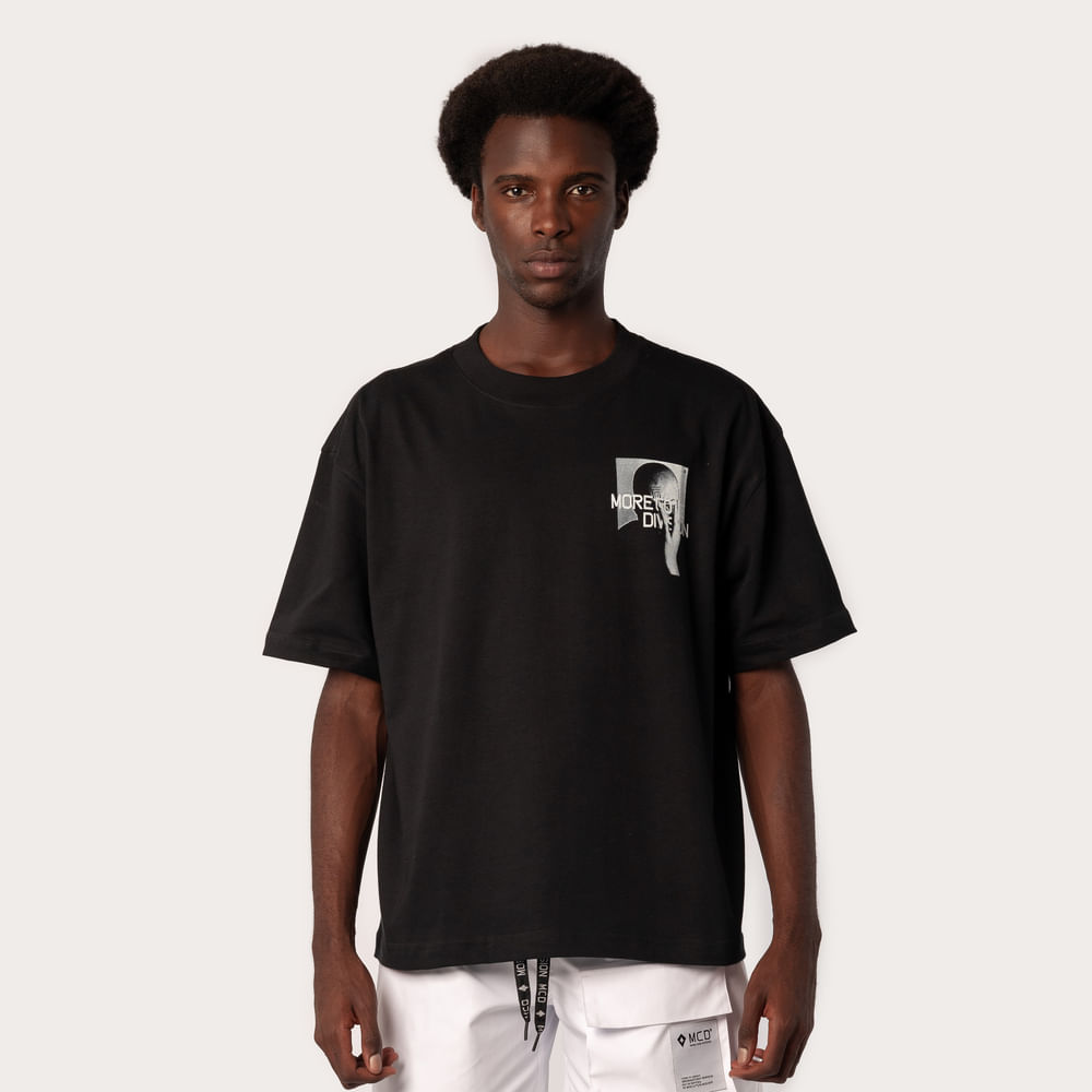 Camiseta Box Fit MCD Cut Core