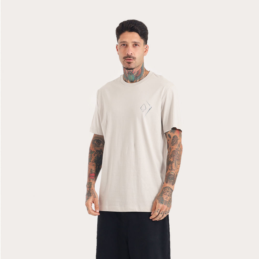 Camiseta Regular MCD Pipa Cromada
