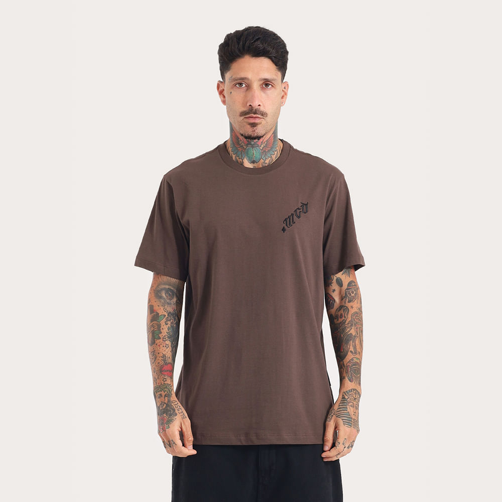 Camiseta Regular MCD More Core Division Centro