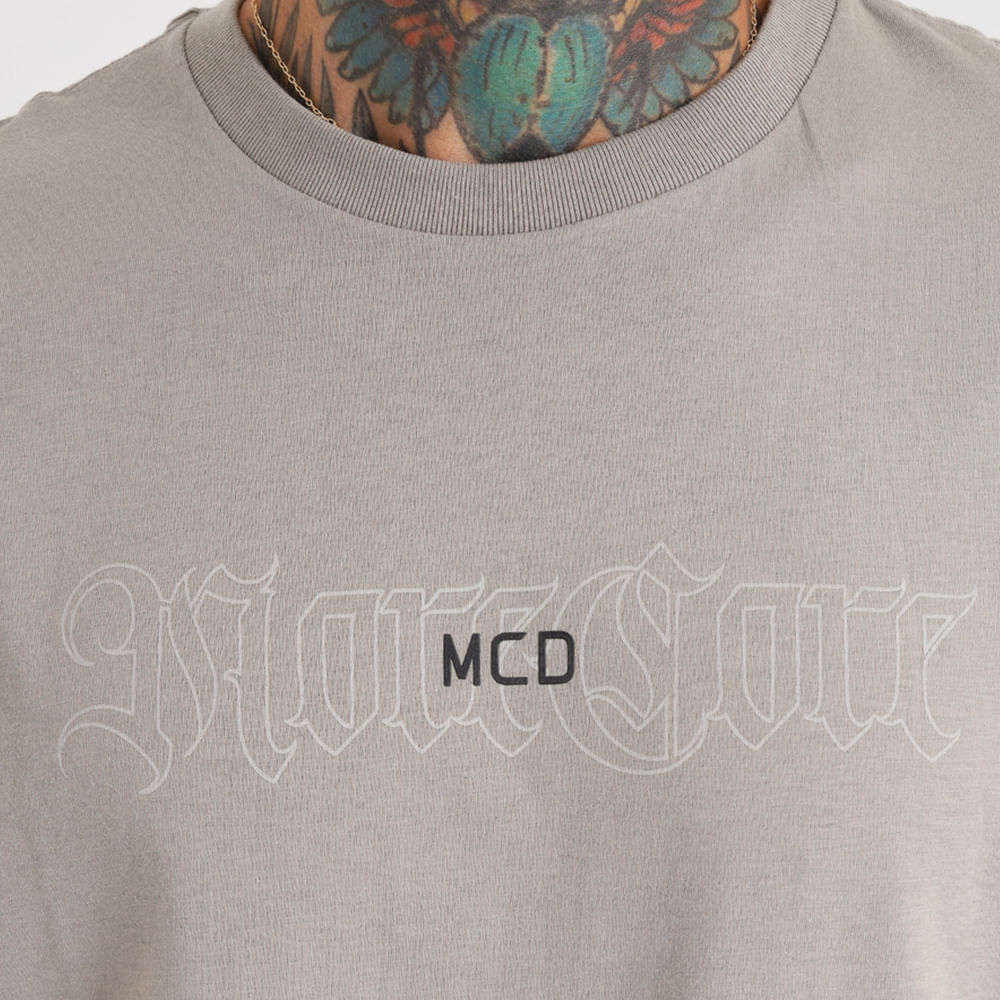 Camiseta Regular MCD Sobreposto