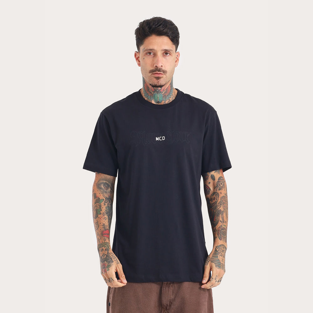 Camiseta Regular MCD Sobreposto