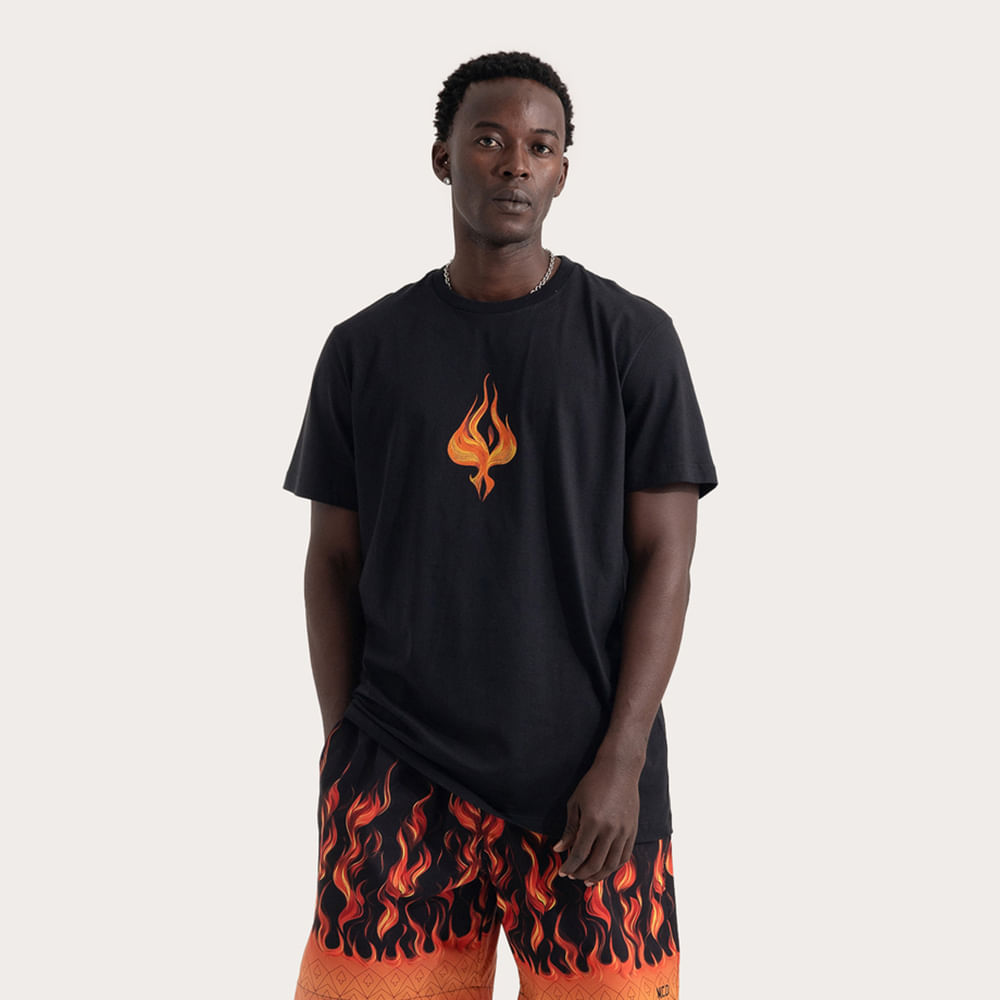 Camiseta Regular MCD Fogo